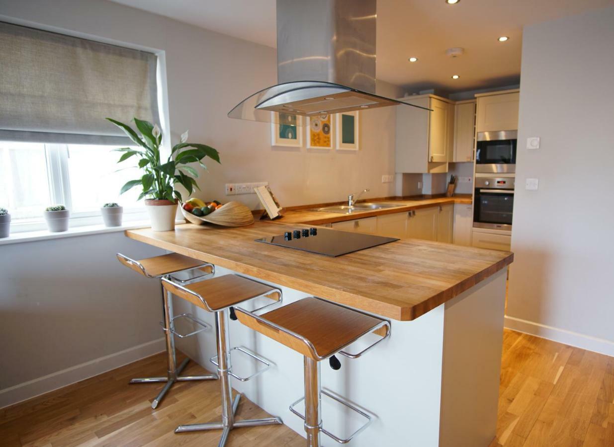 Ocean Views 3 Apartment Newquay  Bagian luar foto